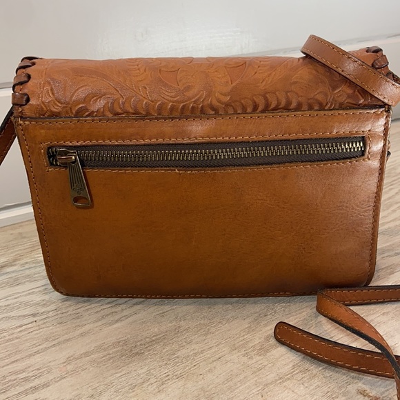 Patricia Nash Brown tooled leather Crossbody. Excellent condition. - Picture 5 of 9
